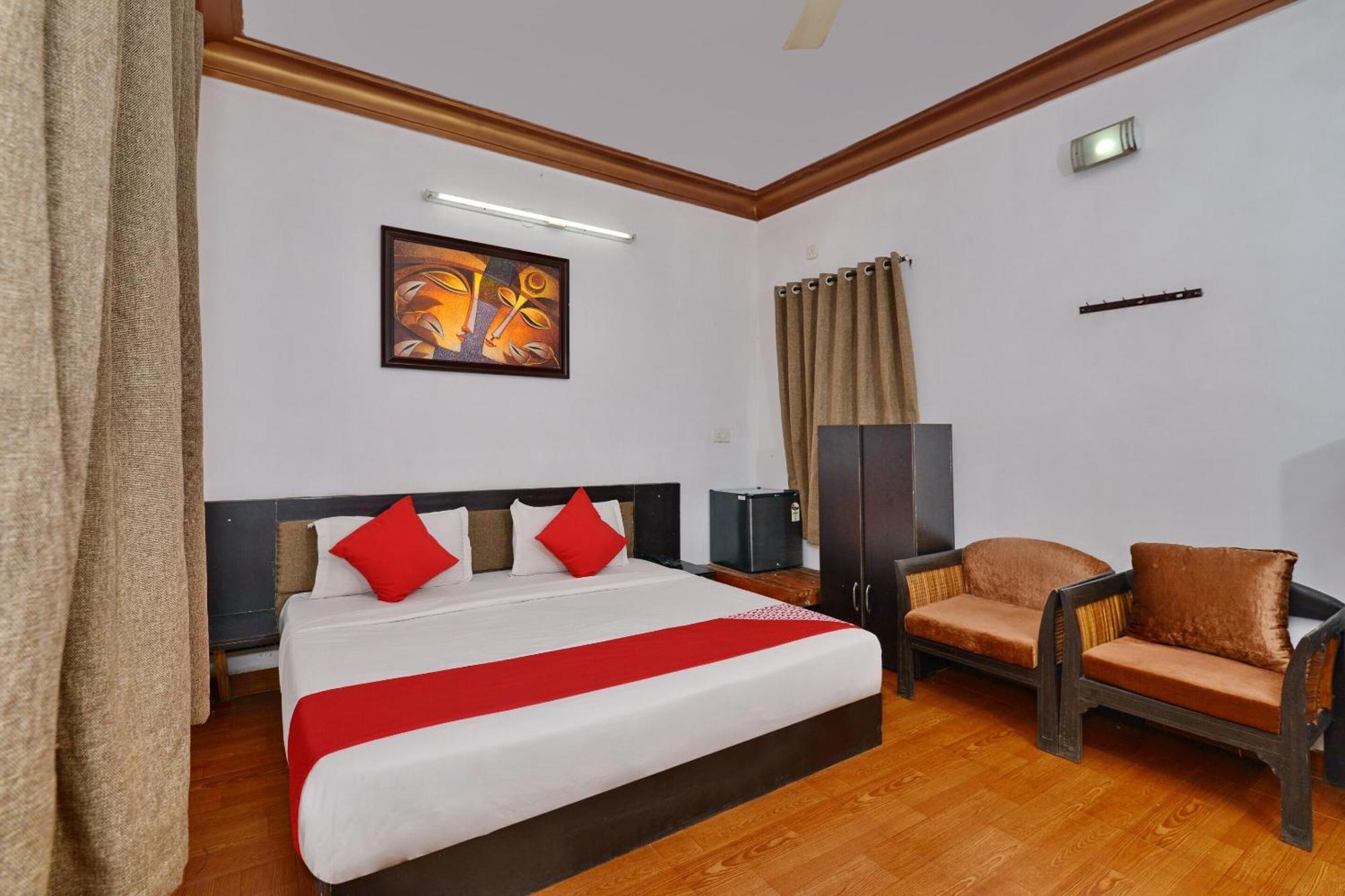 Collection O Retreat Morjim Resort Екстер'єр фото