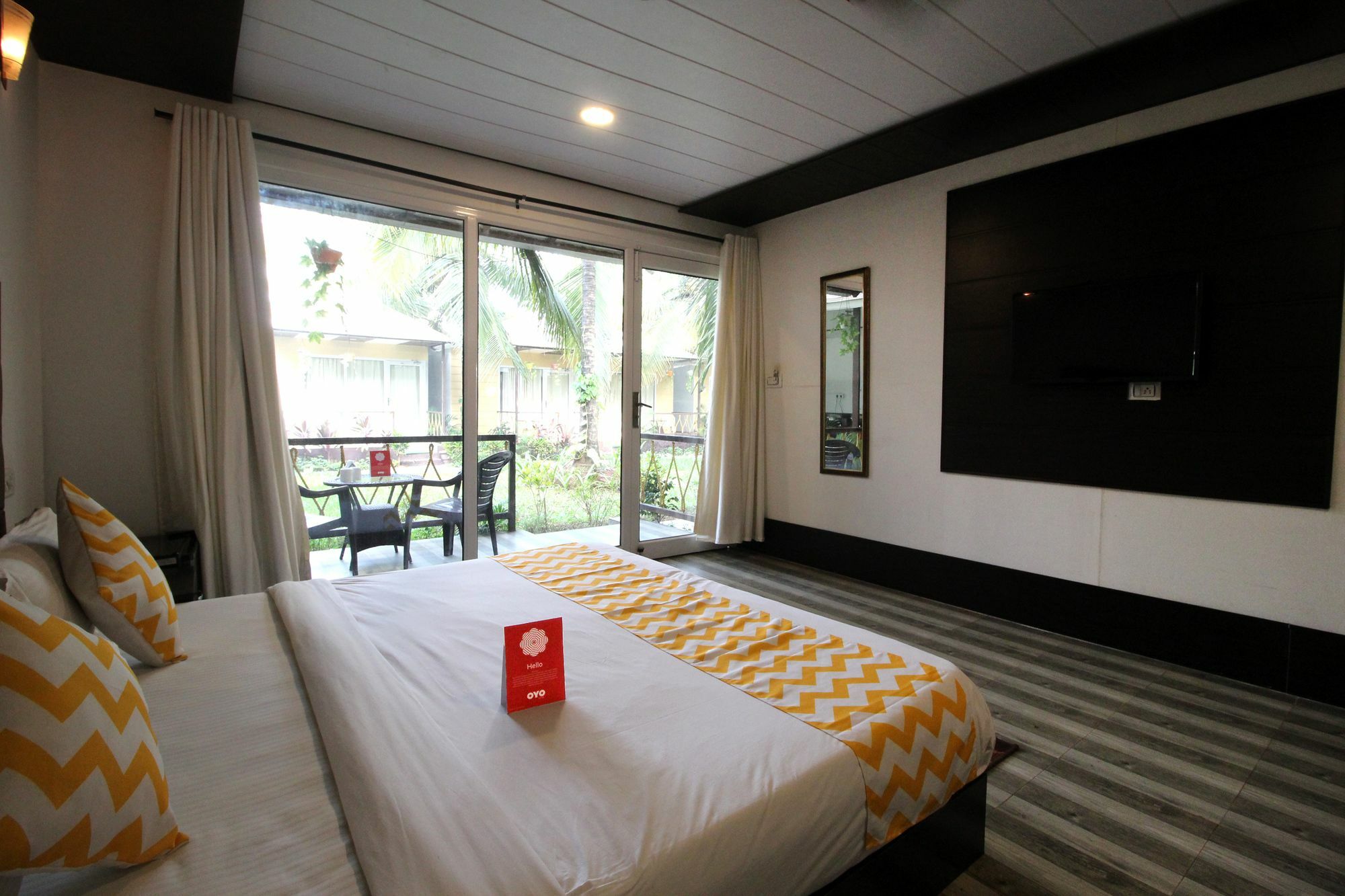 Collection O Retreat Morjim Resort Екстер'єр фото